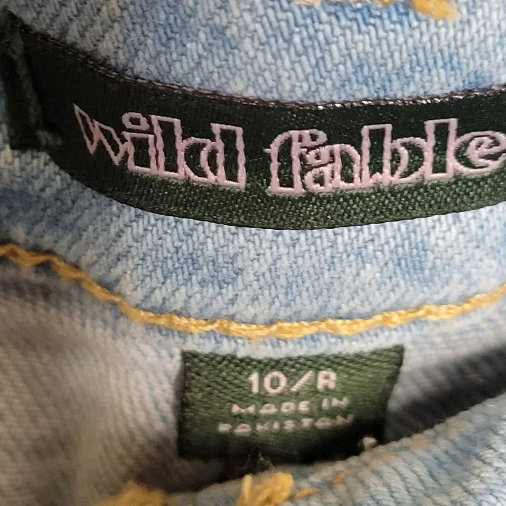 Wild Fable Super High Rise Rolled Cuff Denim Shorts Light Wash Distressed 10
